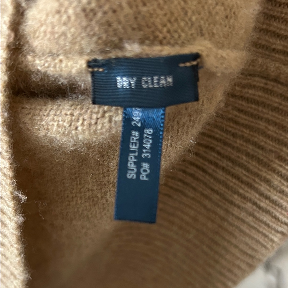 Polo by Ralph Lauren Women's Camel V-Neck Sweater - Picture 4 of 5
